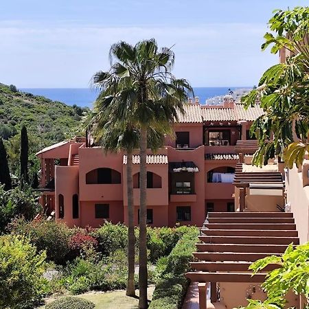 Penthouse Paradiso: 2Br Oasis In Casares Del Sol Экстерьер фото