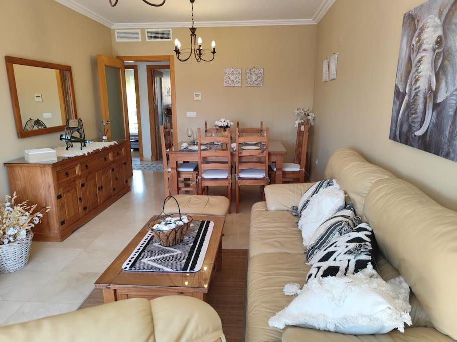 Penthouse Paradiso: 2Br Oasis In Casares Del Sol Экстерьер фото