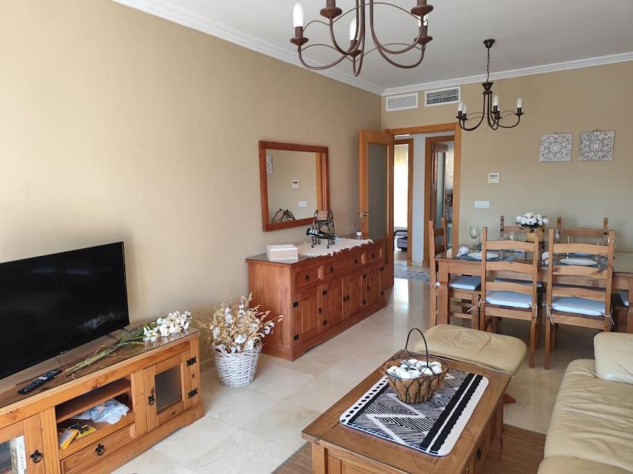 Penthouse Paradiso: 2Br Oasis In Casares Del Sol Экстерьер фото
